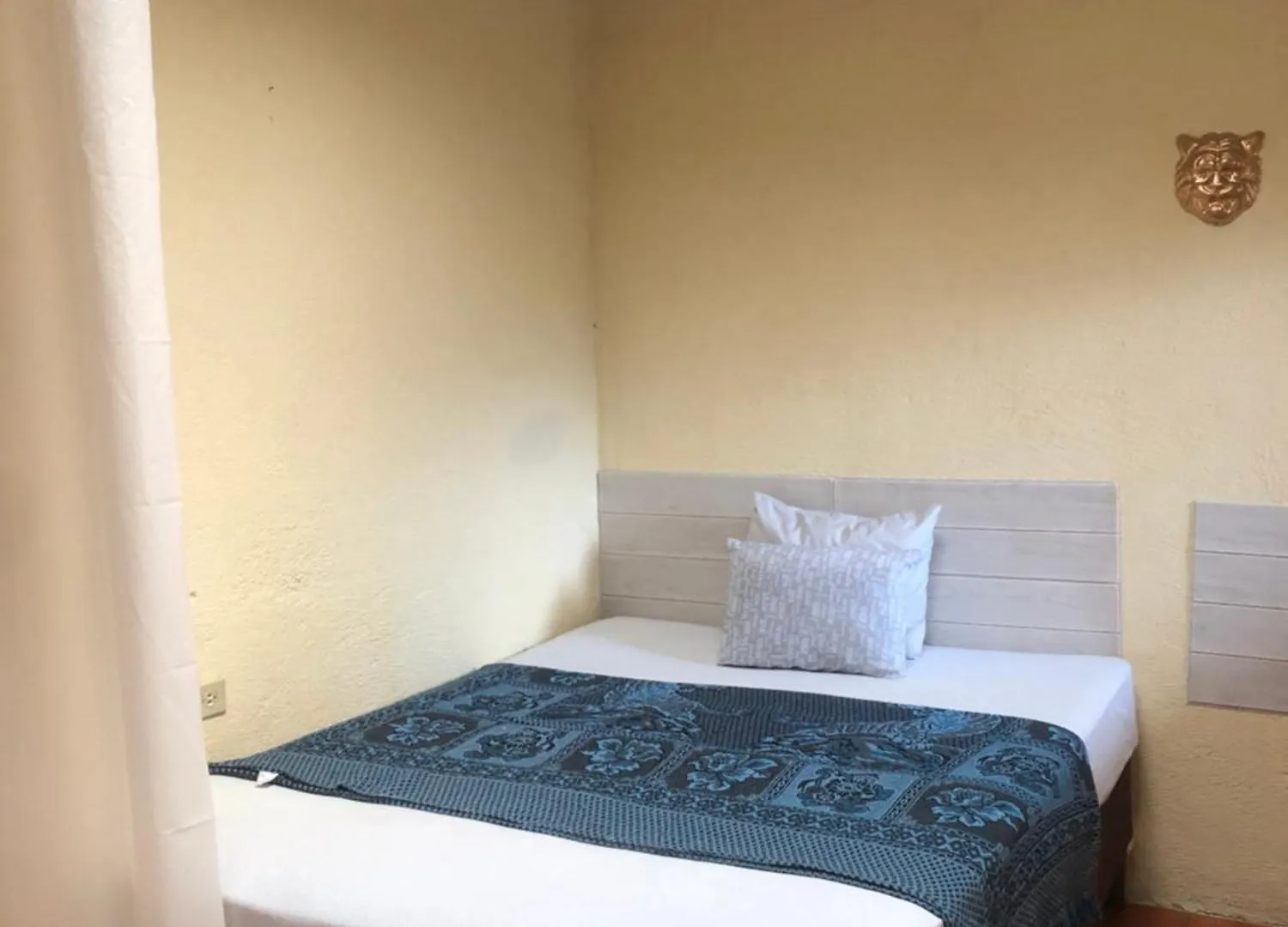 Jaguar Basic Accommodation Antigua 0*,